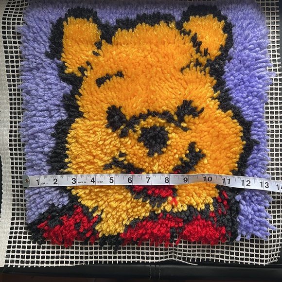 Winnie The Pooh | Completed Latch Hook Rug - Picture 4 of 5